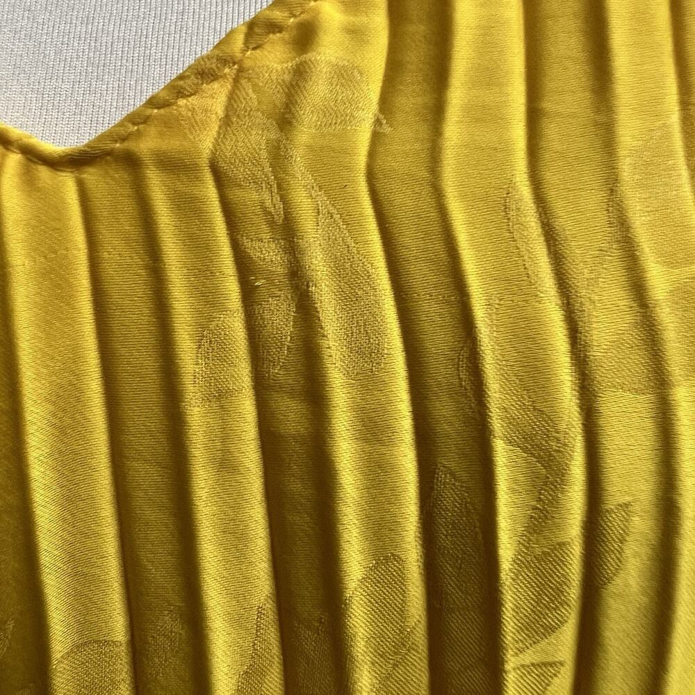 Banana Republic Yellow Pleated Slip Dress Strappy V-Neck XS Petite XSP Floral - Picture 9 of 11